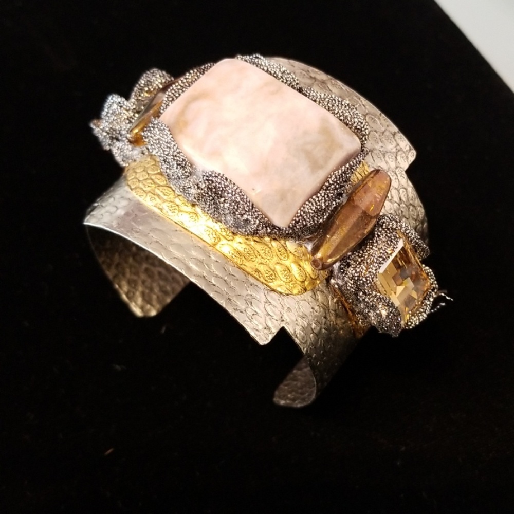 Stone bracelet